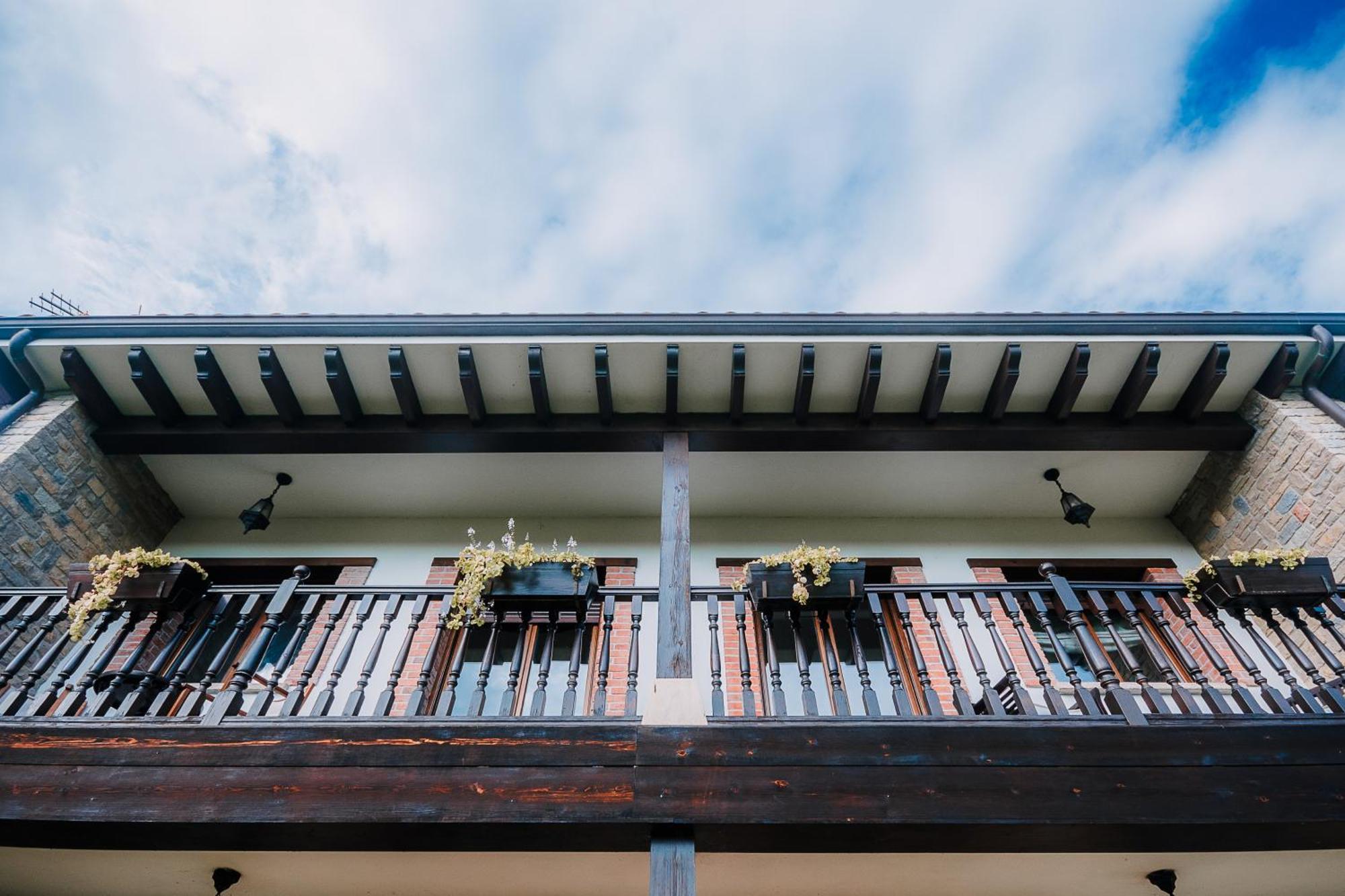 Villa Tiviti Oviedo Luaran gambar