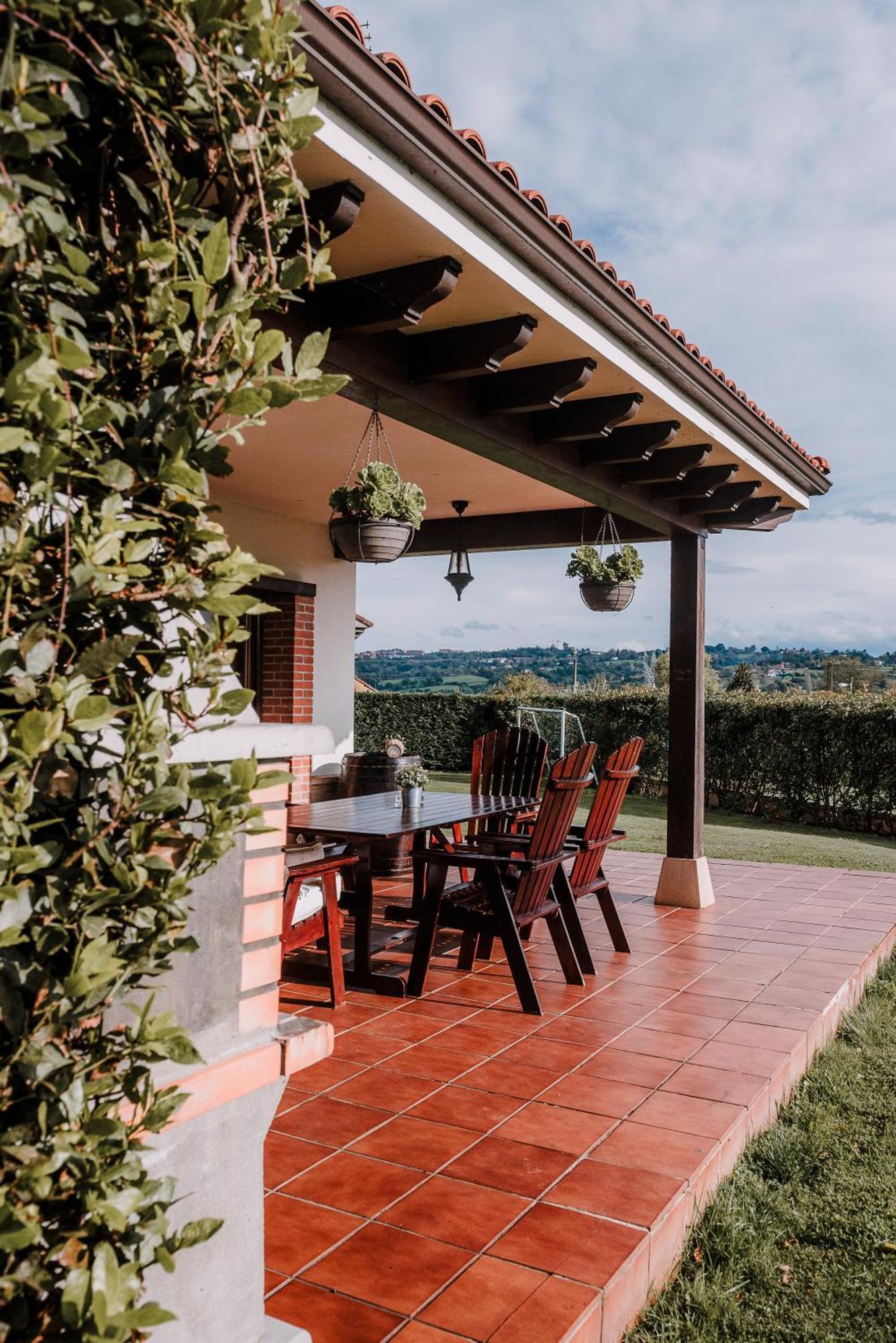 Villa Tiviti Oviedo Luaran gambar